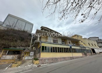 Foto 25 - Locale Commerciale via santa lucia
 
snc, Silvi - foto 25