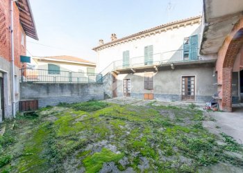 Casa indipendente Via Giuseppe Mazzini, Altavilla Monferrato - foto 2