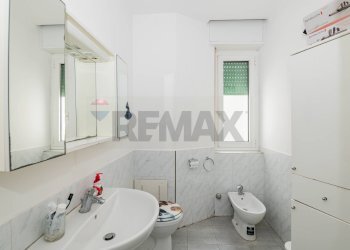Bagno - Two-room apartment Sesto San Giovanni - photo 17
