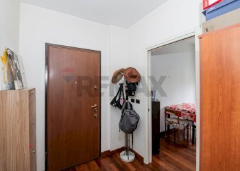 Hall / corridoio - Two-room apartment Sesto San Giovanni - photo 21