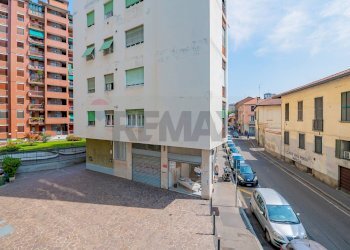 Edificio all\'aperto - Two-room apartment Sesto San Giovanni - photo 23