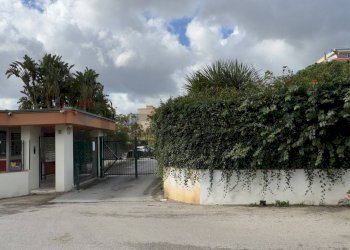 Casa all\'aperto - Villa a Schiera Via Alba Guli'
 
8, Palermo - foto 39