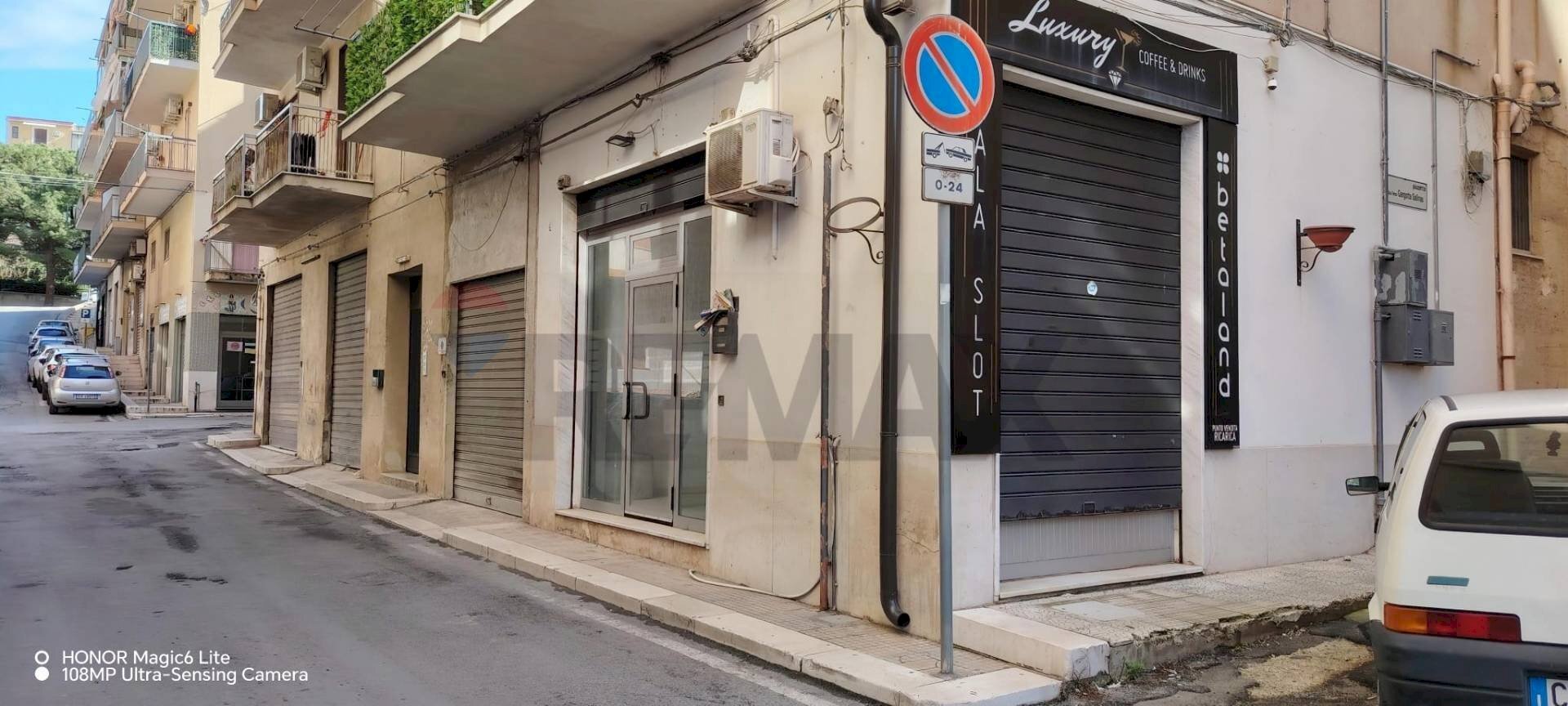 Edificio all\'aperto - Locale Commerciale via palmiro togliatti
 
86, Termini Imerese - foto 1