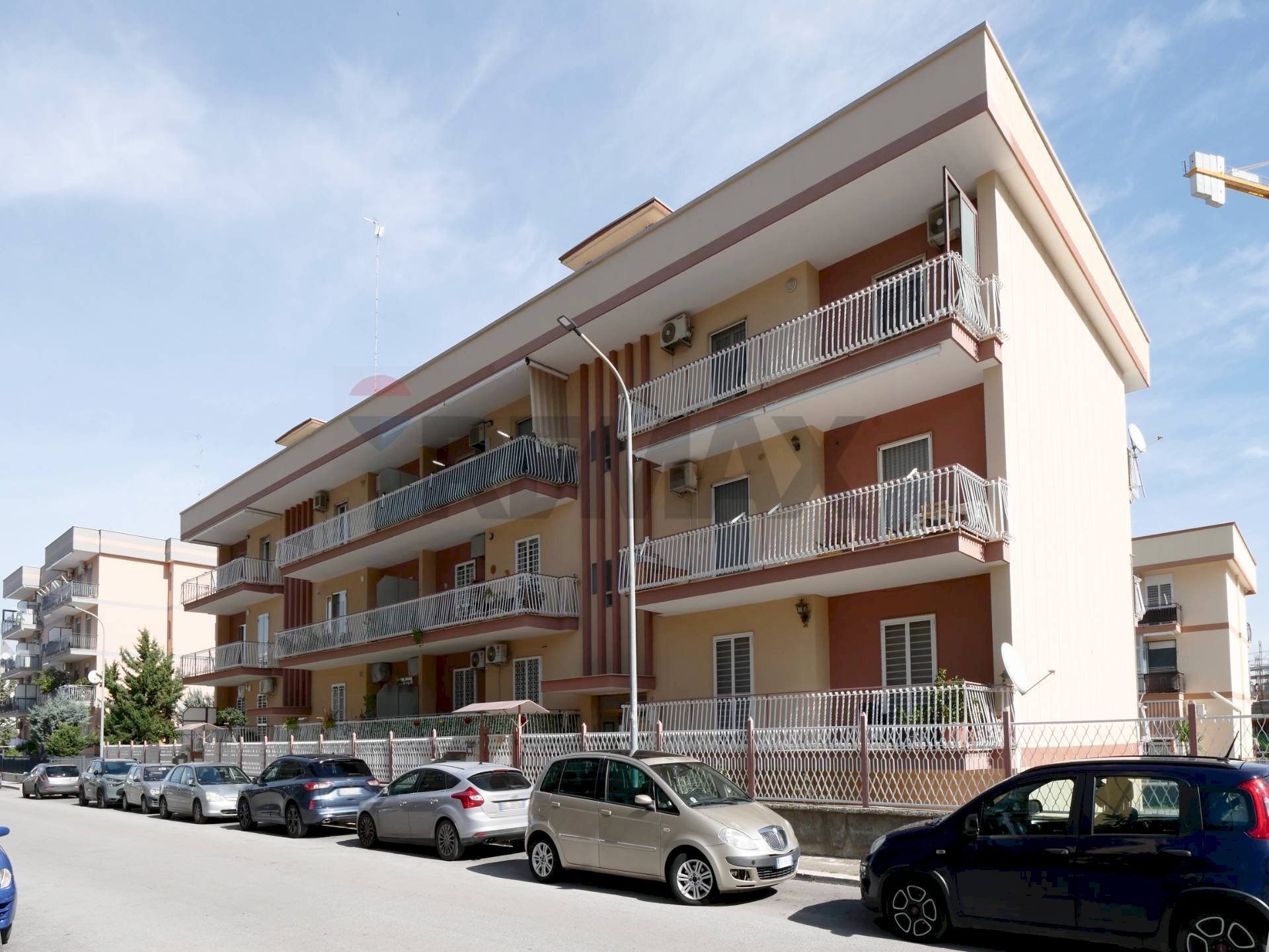 Edificio all\'aperto - Three-room apartment Via Olbia
 
15, Modugno - photo 1