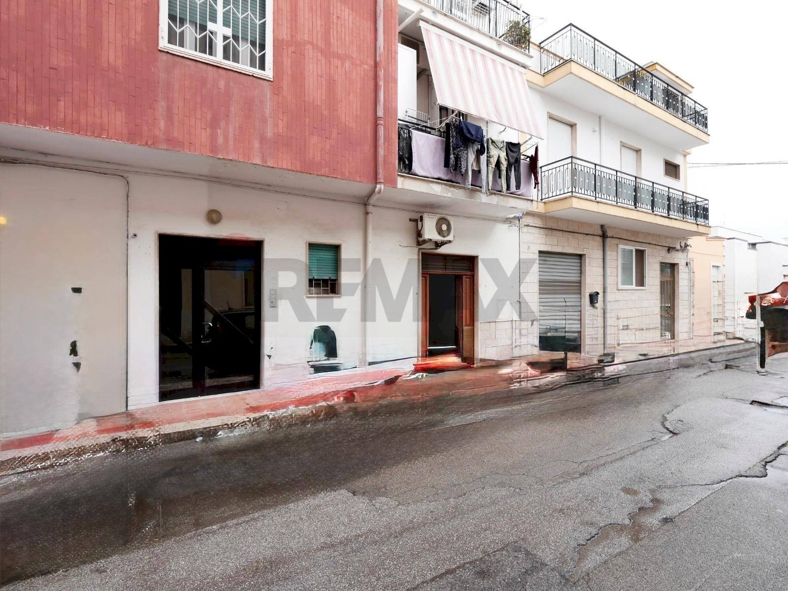 Edificio all\'aperto - Trilocale Via  S.M.  Addante
 
31/33, Triggiano - foto 1