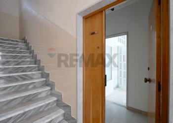 Scale - Trilocale Via  S.M.  Addante
 
31/33, Triggiano - foto 10