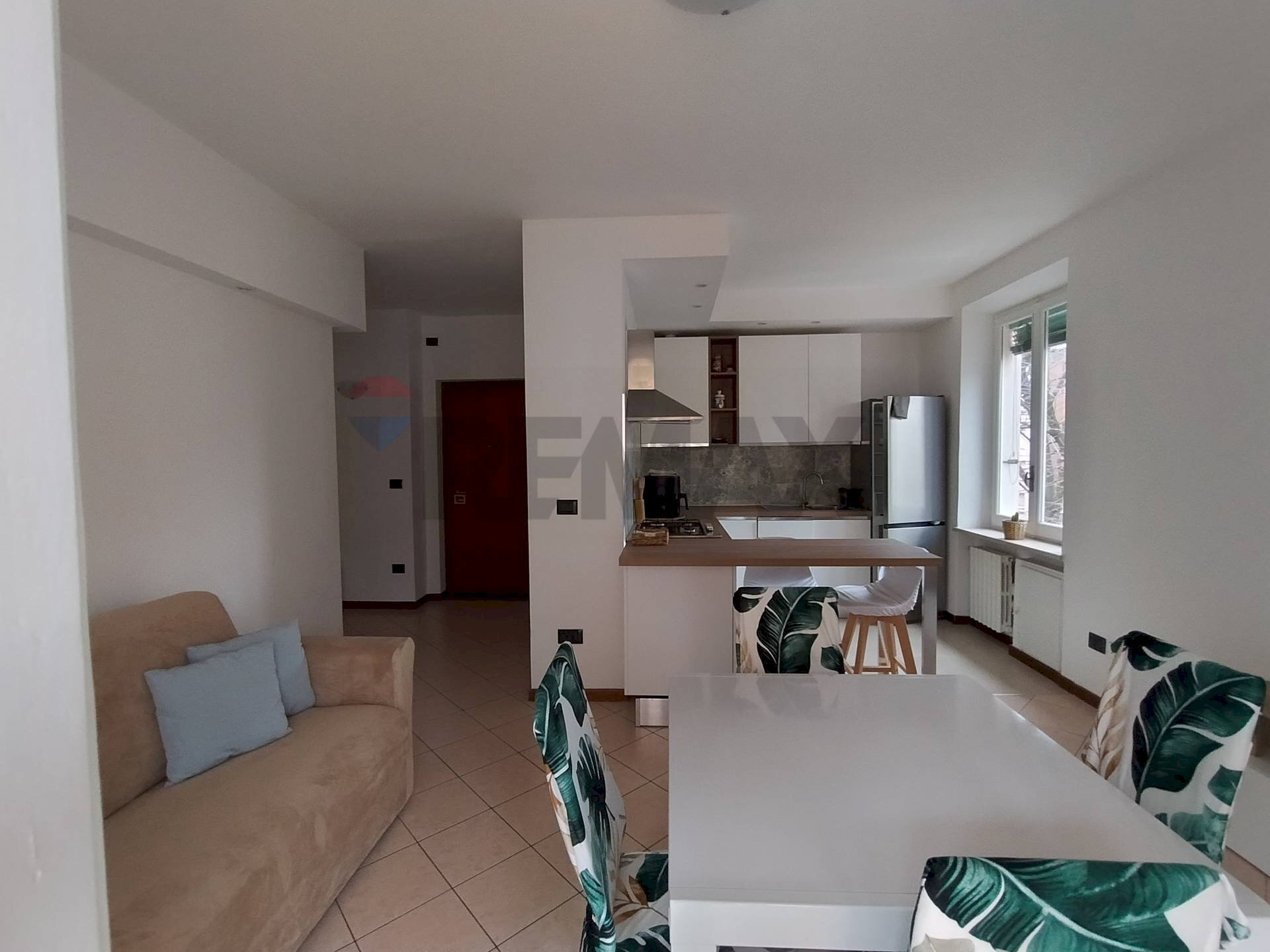 Sala da pranzo - Three-room apartment Via Aristo E Giuseppe Isola
 
38, Parma - photo 1