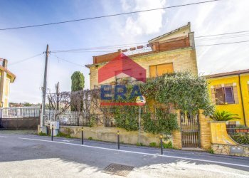 Foto 1 - Villa Strada Nuova
 
116, Ariccia - foto 1