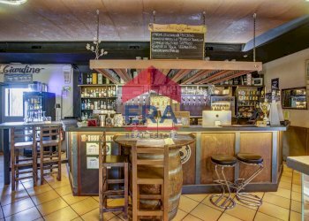 Foto 11 - Locale Commerciale Via di Campo Ascolano
 
3, Pomezia - foto 11