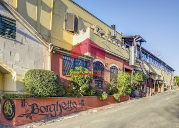 Foto 35 - Locale Commerciale Via di Campo Ascolano
 
3, Pomezia - foto 35