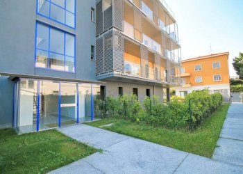 Edificio - Trilocale via Corridoni
 
79, Bergamo - foto 14