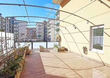 Terrazzo - Apartment via statuto
 
18, Bergamo - photo 1