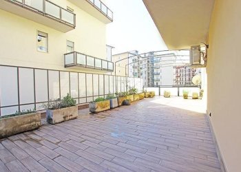 Terrazzo - Apartment via statuto
 
18, Bergamo - photo 4