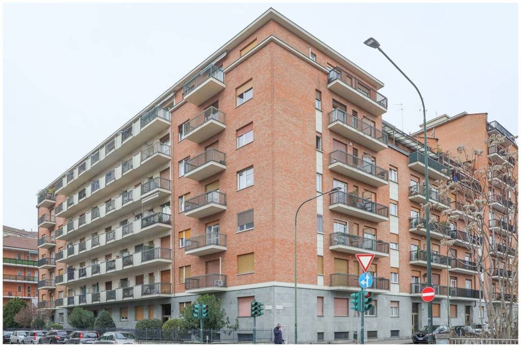 Facciata - Stabile - Palazzo via Giovanni Paisiello, 69, Torino (zona Barriera Milano) - foto 1