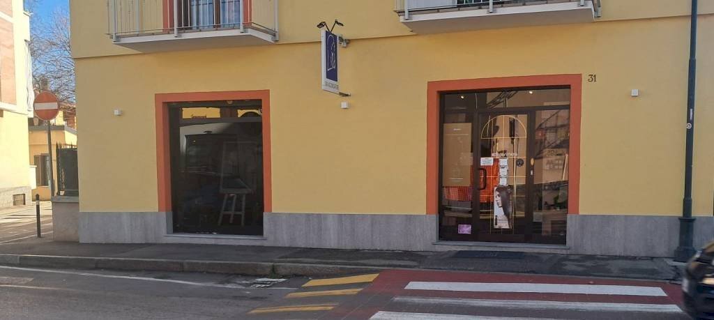 Facciata - Parrucchieri Uomo - Donna via Castellazzo, 31, Orbassano - foto 1