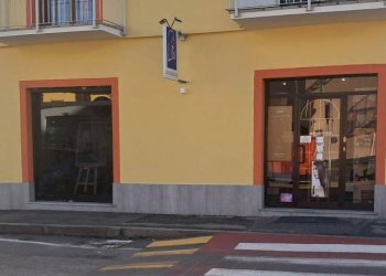 Facciata - Parrucchieri Uomo - Donna via Castellazzo, 31, Orbassano - foto 1