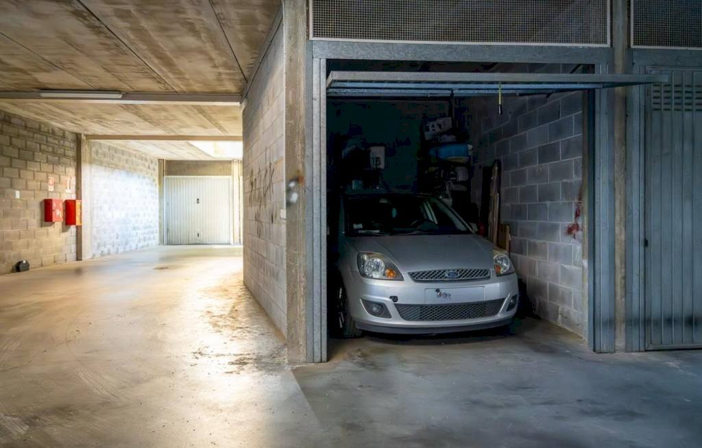 Box auto - Box via Luigi Einaudi, 10, Orbassano - foto 3