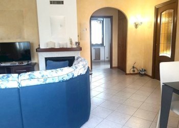 Salone - Villa via Quintino Sella, 6, Orbassano - foto 4