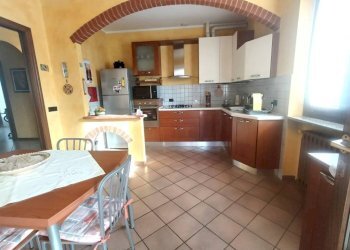 Cucina - Villa via Quintino Sella, 6, Orbassano - foto 12