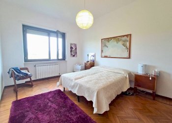 Camera da letto - Villa via Piave, 21, Bosconero - photo 44