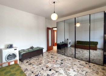 Camera da letto - Villa via Camillo Benso di Cavour, 32, Poirino - photo 18