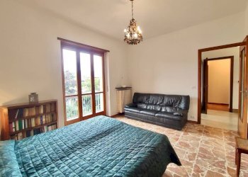 Salone - Villa via Camillo Benso di Cavour, 32, Poirino - photo 23