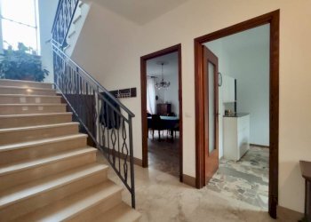 Scala - Villa via Camillo Benso di Cavour, 32, Poirino - photo 28