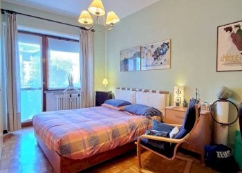 Camera da letto - Four-room apartment via Giovanni Servais, 91, Torino (neighborhood Parella) - photo 20