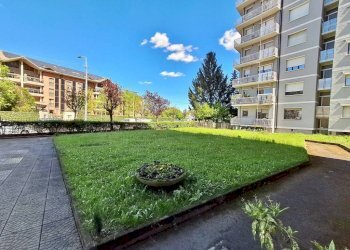 Giardino - Four-room apartment via Giovanni Servais, 91, Torino (neighborhood Parella) - photo 22