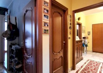 Corridoio - Four-room apartment via Giovanni Servais, 91, Torino (neighborhood Parella) - photo 29