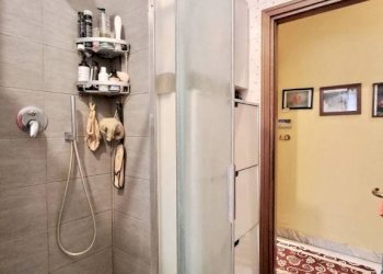 Bagno - Four-room apartment via Giovanni Servais, 91, Torino (neighborhood Parella) - photo 39