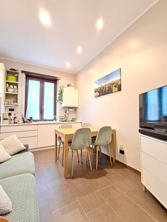 Cucina - Three-room apartment via Mondrone, 15, Torino (neighborhood Borgo Vittoria) - photo 3