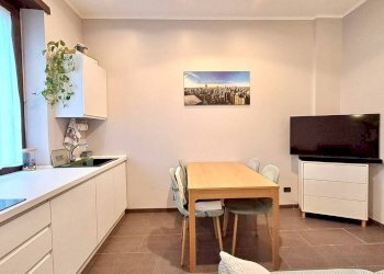 Cucina - Three-room apartment via Mondrone, 15, Torino (neighborhood Borgo Vittoria) - photo 8