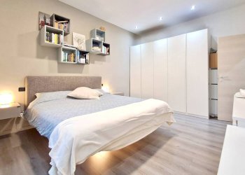 Camera da letto - Three-room apartment via Mondrone, 15, Torino (neighborhood Borgo Vittoria) - photo 10