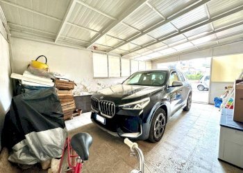 Foto 23 - Ufficio Via Giovanni Pascoli
 
1, Sant'Agata Li Battiati - foto 23