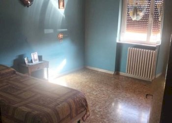 Camera da letto - Quadrilocale Spirano - foto 10