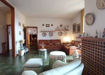 Salone - Casa indipendente via Guglielmo Marconi, Montelupo Fiorentino - foto 13
