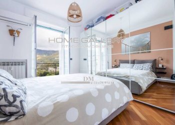 Trilocale viale A Pino Sottano, Genova (zona Molassana) - foto 12