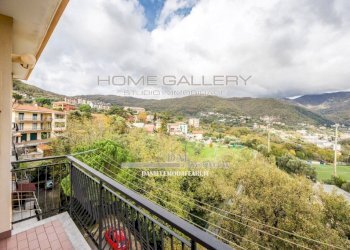 Trilocale viale A Pino Sottano, Genova (zona Molassana) - foto 15