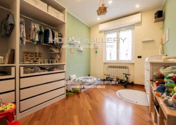 Trilocale viale A Pino Sottano, Genova (zona Molassana) - foto 16