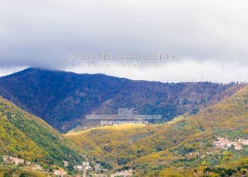 Trilocale viale A Pino Sottano, Genova (zona Molassana) - foto 34