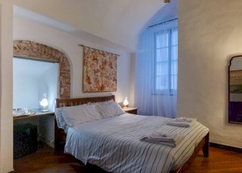 Camera da letto - Bed & Breakfast via Medaglie d'Oro, Albenga - photo 6
