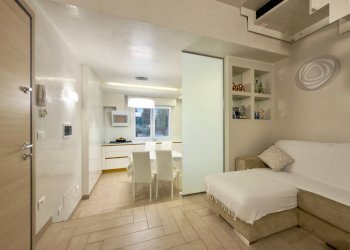 Foto 1 - Villa a Schiera Via Rio Brasa
 
17, Desenzano del Garda - foto 1