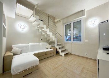 Foto 2 - Villa a Schiera Via Rio Brasa
 
17, Desenzano del Garda - foto 2