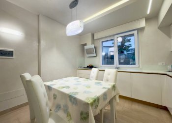 Foto 7 - Villa a Schiera Via Rio Brasa
 
17, Desenzano del Garda - foto 7