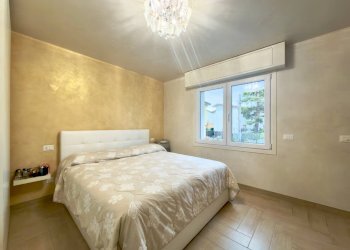 Foto 16 - Villa a Schiera Via Rio Brasa
 
17, Desenzano del Garda - foto 16