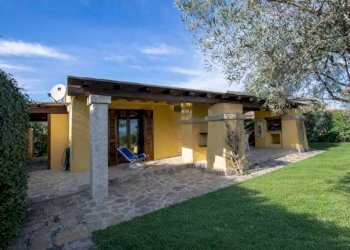 Facciata - Villa Sottomonte, Golfo Aranci - foto 3