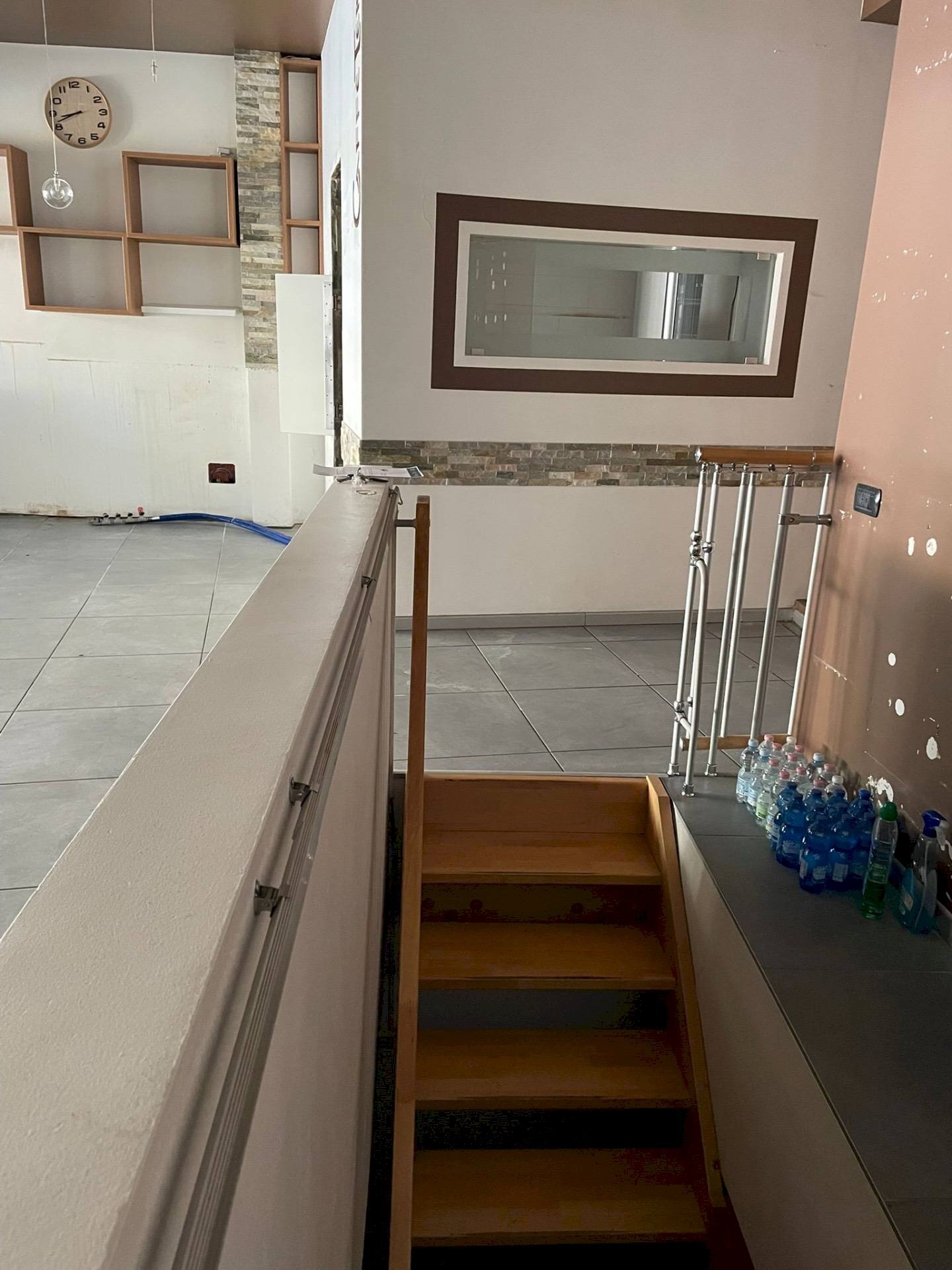 Foto 2 - Commercial Premises P.ZZA GIUSEPPE MAGGIOLINI
 
29, Parabiago - photo 2