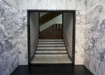 Interno palazzo - Quadrilocale piazza Nicolò Barabino, Genova (zona Sampierdarena) - foto 18
