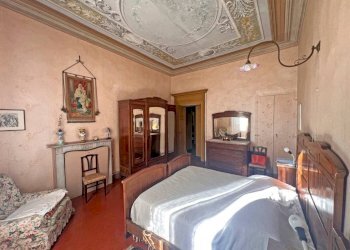 Camera da letto - Rustico via Roma, Santo Stefano Belbo - foto 16